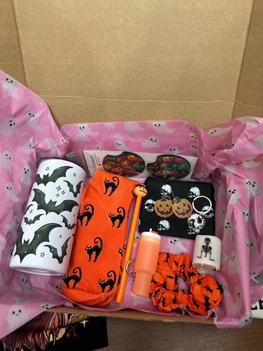 Women's t-shirt grab bag