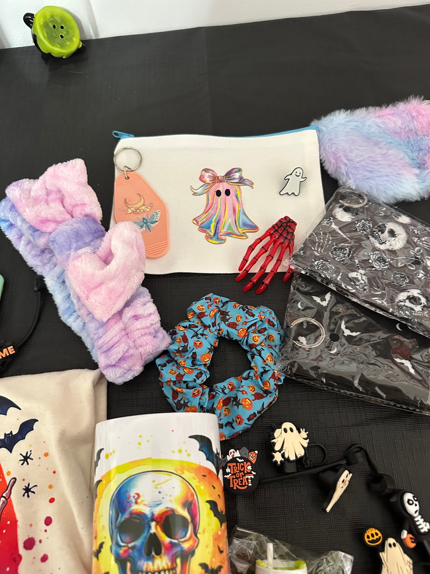 Women's t-shirt grab bag